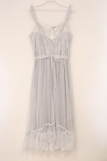 画像1: axes femme / チュールレース重ねキャミワンピース  サックス O-26-04-13-063-AX-OP-IG-OS (1)