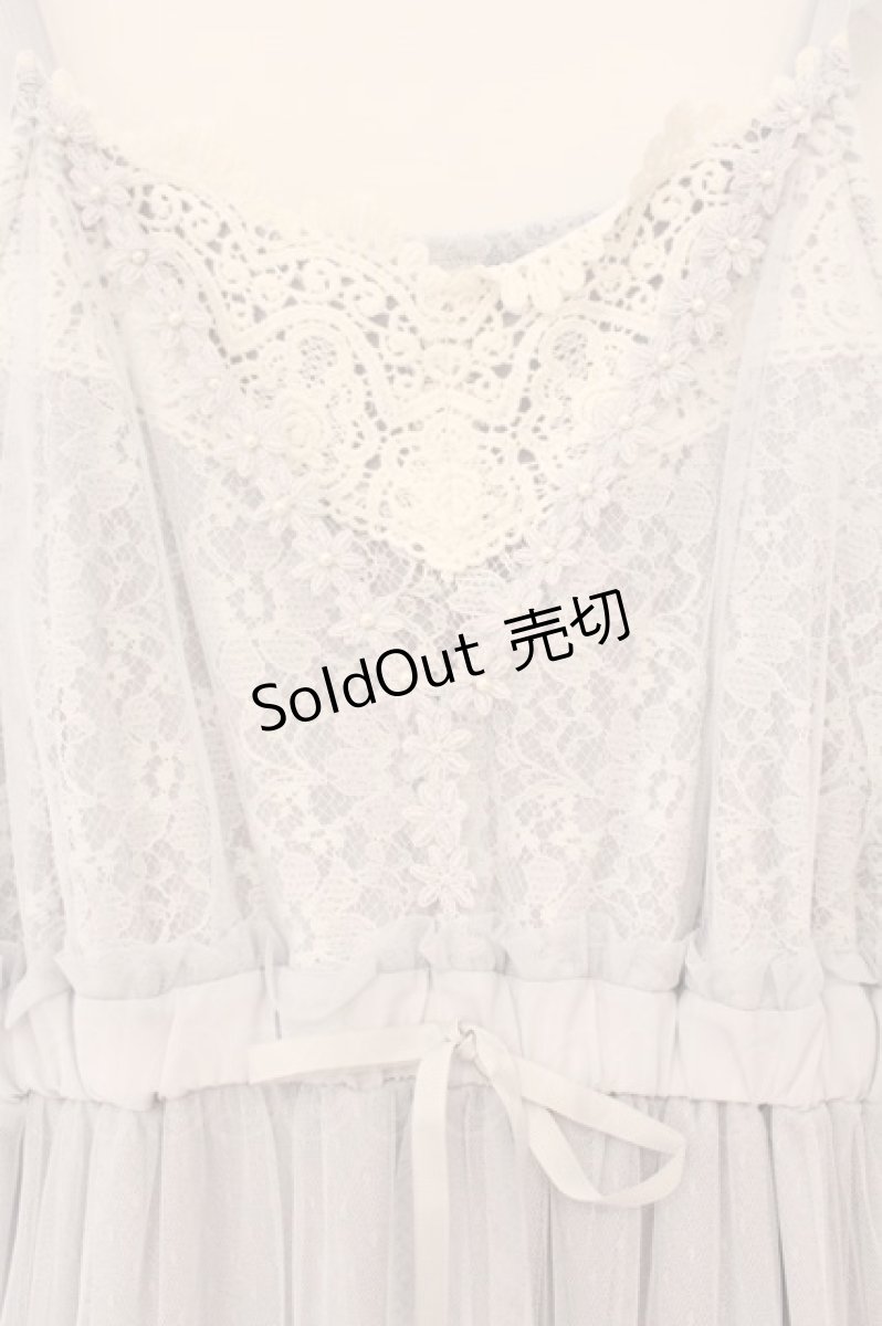 画像2: axes femme / チュールレース重ねキャミワンピース  サックス O-26-04-13-063-AX-OP-IG-OS (2)