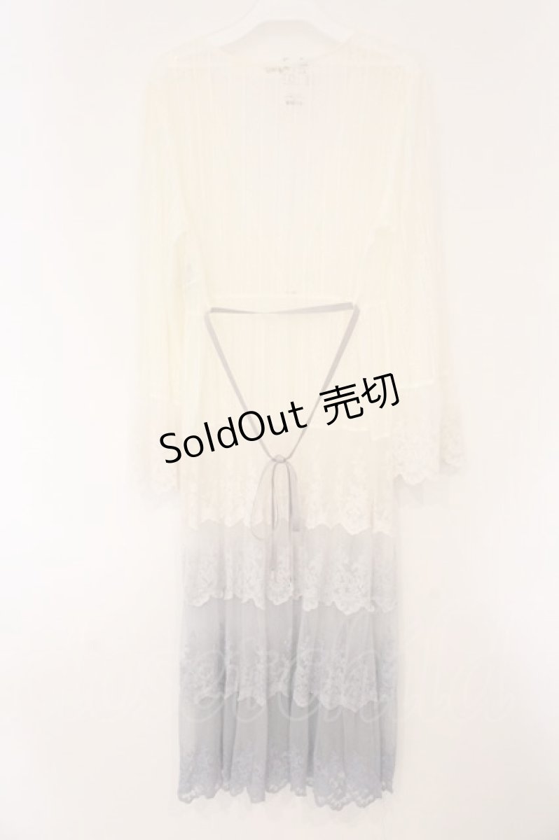 画像3: axes femme / グラデーションレースガウン  ブルー×オフシロ O-26-04-13-088-AX-TO-IG-OS (3)