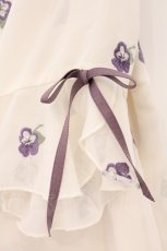 画像2: an another angelus / パンジー総刺繍ブラウス F アイボリー O-26-04-14-004-CA-BL-OW-OS (2)