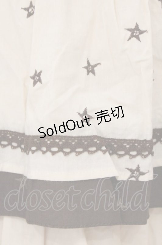 画像2: PINK HOUSE / スター刺繍ティアードスカート  アイボリーブラウン O-26-04-16-097-LO-SK-IG-OS (2)