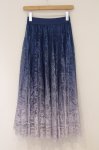 画像3: axes femme / グラデレースサーキュラースカート F ブルー〜パープル O-26-04-16-020-AX-SK-OW-OS (3)