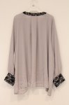 画像3: axes femme / パール釦ギャザーブラウス 3L ラベンダーグレー O-26-04-16-021-AX-BL-OW-OS (3)