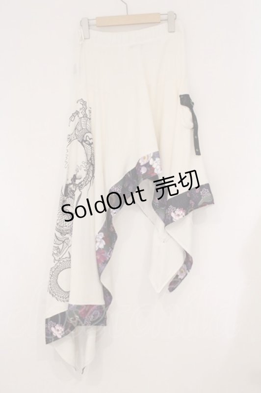 画像5: Qutie Frash / 和柄切り替えアシメスカート  ホワイト×パープル O-26-04-18-027-QU-SK-OW-OS (5)
