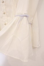 画像3: Amavel / チャイナ刺繍スクエア衿ブラウス  シロ O-26-04-18-054-CA-BL-IG-OS (3)