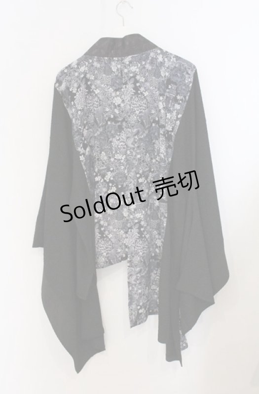 画像4: Qutie Frash / アシンメトリー振袖カーディガン  ブラック O-26-04-19-053-QU-TO-YM-OS (4)