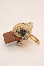 画像2: Q-pot. / クッキークリームアイスリング  クッキークリーム O-26-04-20-033-QP-AC-OW-OS (2)