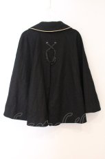 画像4: metamorphose / アシメトリーレースアップマント  クロ O-26-04-21-098-ME-JA-IG-OS (4)