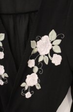画像2: EATME / 花刺繍ガウン F ブラック O-26-04-22-004-LO-TO-YM-ZT462 (2)