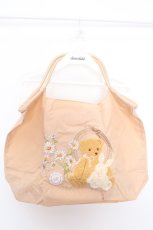 画像1: m petit by misako / クマ刺繍バッグ  ベージュ O-26-04-24-023-LO-BG-IG-ZTK013 (1)