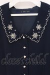 画像2: an another angelus / スノークリスタル刺繍プリーツワンピース  ネイビー O-26-04-24-1055-CA-OP-IG-OS (2)