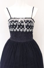 画像2: axes femme / お花チュール使いワンピース M ネイビー O-26-04-25-1050-AX-OP-OW-OS (2)