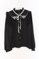 画像1: axes femme / カードル刺繍襟ブラウス L クロ×シロ O-26-04-25-1070-AX-BL-IG-OS (1)
