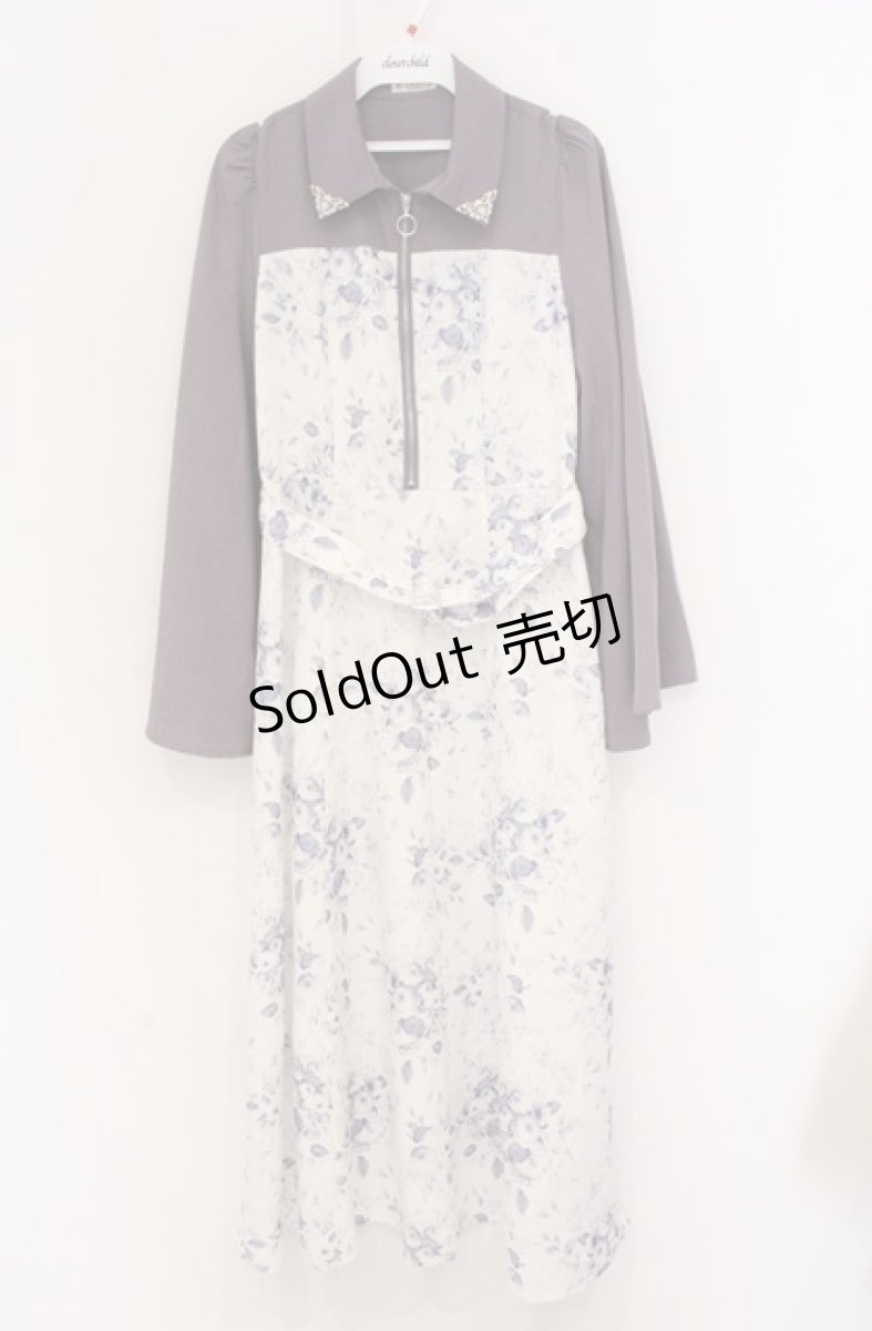画像1: axes femme POETIQUE / グラデブーケ柄フレアソデワンピース F ホワイト×ラベンダー O-26-04-25-1074-AX-OP-IG-ZI (1)