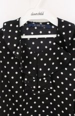 画像2: an another angelus / ドットサテンラッフルブラウス  クロ O-26-04-25-1016-CA-BL-IG-OS (2)