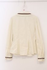 画像4: ALICE and the PIRATES / シャトー・ド・ヌヌース 天使と秘密のワイナリー チロリアンブラウス  アイボリー O-26-04-25-005-PA-BL-OW-OS (4)