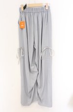 画像2: Fi.n.t / サイドドロストパンツ  ライトグレー O-26-04-27-005-CA-PA-IG-OS (2)