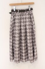 画像2: an another angelus / ハンドペイント千鳥柄タックスカート  グレー×ピンク O-26-04-27-019-CA-SK-IG-OS (2)