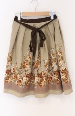 画像1: axes femme / ミュルーズ美術館/リボンベルト付きスカート M ベージュ O-26-04-27-035-AX-SK-OW-OS (1)