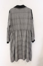 画像4: majoretty / ショルダーチェックワンピース 3L クロ×シロ O-26-04-28-010-LO-OP-IG-OS (4)