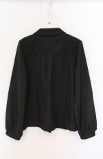 画像4: axes femme POETIQUE / 衿金具付きブラウス  クロ O-26-04-28-015-AX-BL-IG-OS (4)