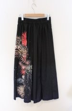 画像2: axes femme / 花火柄タックスカート  ブラック O-26-04-28-021-AX-SK-IG-OS (2)