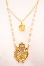 画像1: Angelic Pretty / Chess Chocolateエンブレムネックレス  ゴールド O-26-05-01-079-AP-AC-OW-OS (1)