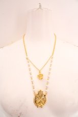 画像2: Angelic Pretty / Chess Chocolateエンブレムネックレス  ゴールド O-26-05-01-079-AP-AC-OW-OS (2)