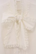 画像2: DearMyLove / レースフリルたっぷり上品ボウタイリボンブラウス L シロ O-26-05-04-038-GO-BL-OW-OS (2)
