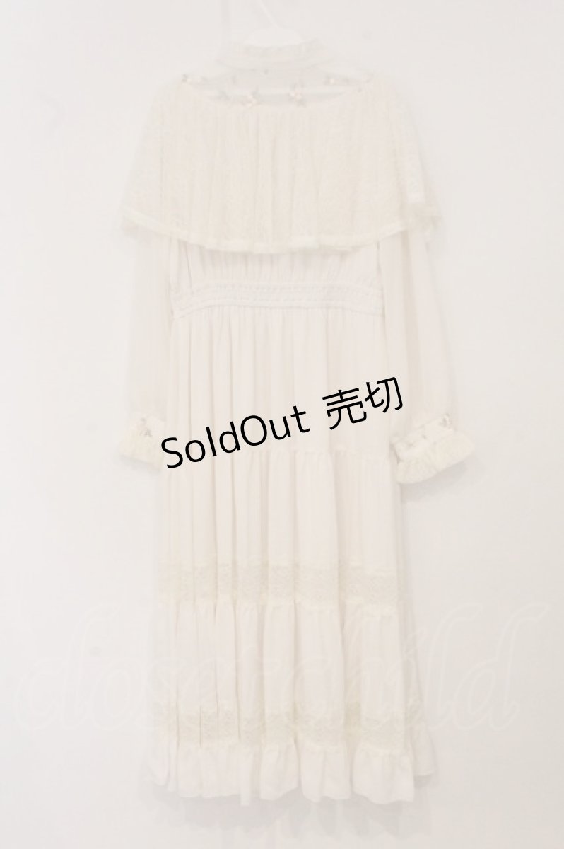 画像4: axes femme / 刺繍チュール使ケープワンピース  アイボリー O-26-05-04-064-AX-OP-IG-OS (4)