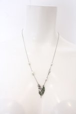 画像2: axes femme / すずらんモチーフネックレス  シルバー O-26-05-06-008-AX-AC-OW-ZT169-F005 (2)