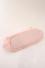 画像2: Maison de FLEUR / MY MELODYパールタックポーチ  ピンク O-26-05-06-035-LO-ZA-OW-OS (2)