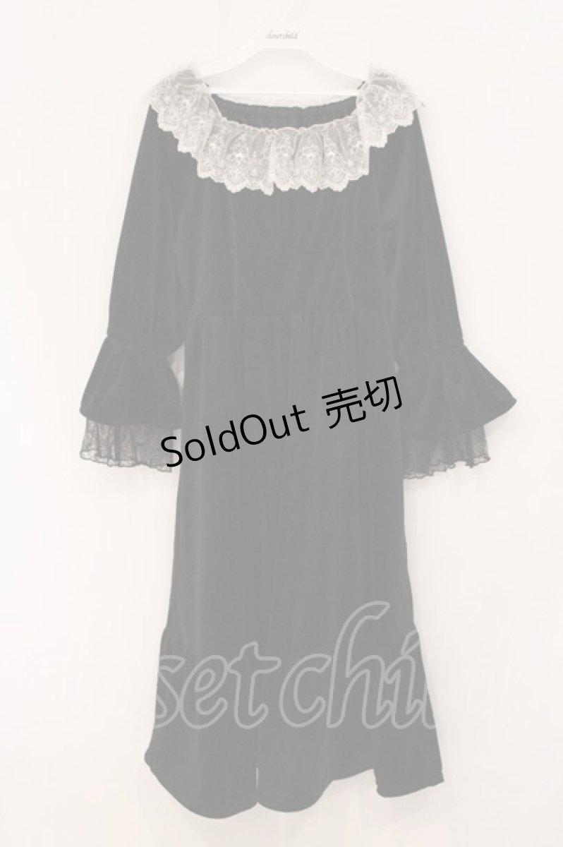 画像1: axes femme / パゴタ袖ベロアワンピース F クロ O-26-05-07-020-AX-OP-OW-OS (1)