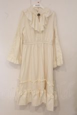 画像1: axes femme / 姫袖風ラッフルフリルワンピース F キナリ O-26-05-07-021-AX-OP-OW-OS (1)