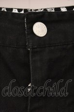 画像2: MAD / 十字架刺繍ショートパンツ L ブラック O-26-05-09-065-PU-PA-IG-OS (2)