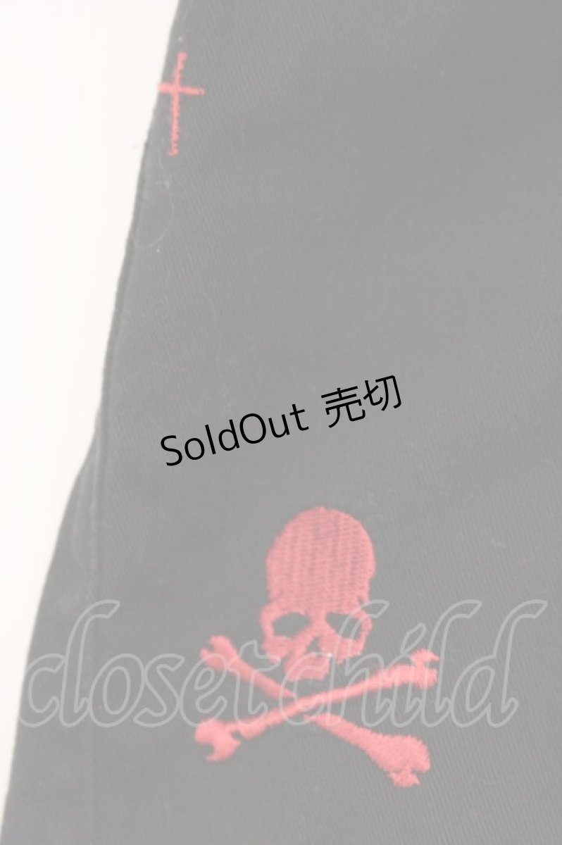 画像3: MAD / 十字架刺繍ショートパンツ L ブラック O-26-05-09-065-PU-PA-IG-OS (3)