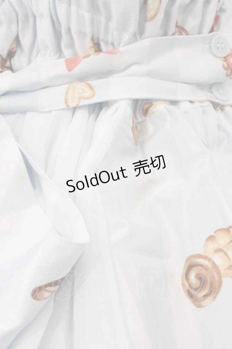 画像4: metamorphose / くまちゃんのBakery cafeバッスルジャンパースカート  サックス O-26-05-10-5011-ME-OP-OW-OS (4)