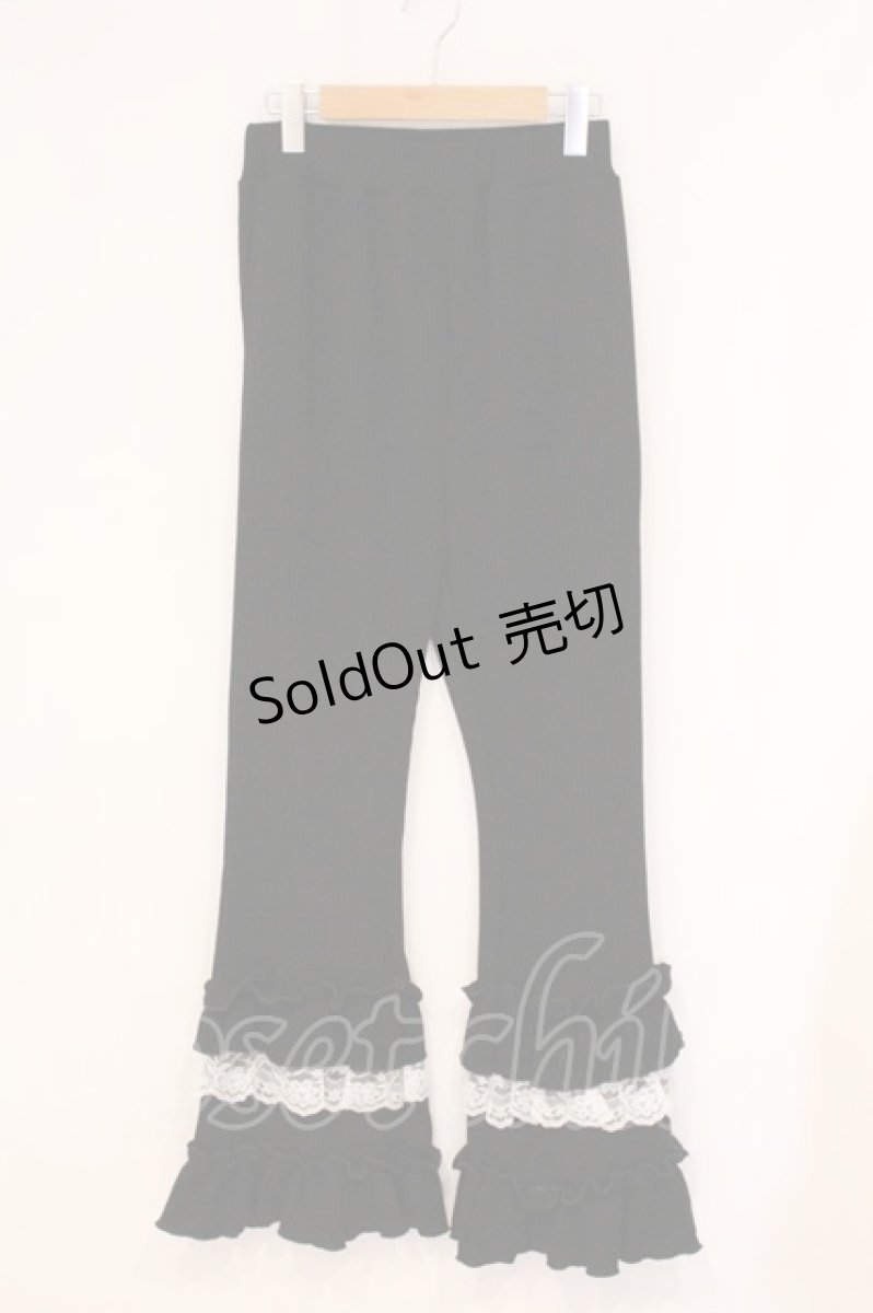 画像1: axes femme / フリル×レースワッフルパンツ F クロ×シロ O-26-05-11-019-AX-PA-OW-OS (1)