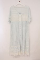画像1: PINK HOUSE / コットンレース使いワンピース  サックス O-26-05-11-020-LO-OP-OW-OS (1)