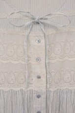 画像2: PINK HOUSE / コットンレース使いワンピース  サックス O-26-05-11-020-LO-OP-OW-OS (2)