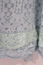 画像3: axes femme / ブラウスドッキングワンピース  サックス×オフシロ O-26-05-11-030-AX-OP-IG-OS (3)