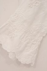 画像4: PINK HOUSE / 立体花柄刺繍ワンピース  シロ O-26-05-12-053-LO-OP-OW-OS (4)