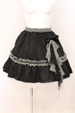 画像1: PEACE NOW / ラッフルフリルフレアーミニスカート M ブラック×ストライプ O-26-05-12-069-PU-SK-IG-OS (1)