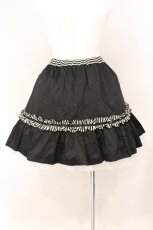 画像4: PEACE NOW / ラッフルフリルフレアーミニスカート M ブラック×ストライプ O-26-05-12-069-PU-SK-IG-OS (4)