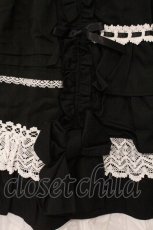 画像4: Angelic Pretty / Sweetフリルジャンパースカート  クロ×シロ O-26-05-12-082-AP-OP-IG-OS (4)
