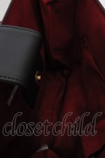 画像3: axes femme POETIQUE / エンブレム型押しサッチェルバッグ  クロ O-26-05-13-065-AX-BG-OW-OS (3)