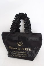 画像1: Maison de FLEUR / ブランドロゴフリルハンドルトートSバッグ  クロ O-26-05-13-067-LO-BG-OW-OS (1)