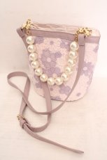 画像2: Maison de FLEUR / フラワーレース2Wayバケツ型バッグ  ラベンダー O-26-05-14-041-LO-BG-OW-OS (2)
