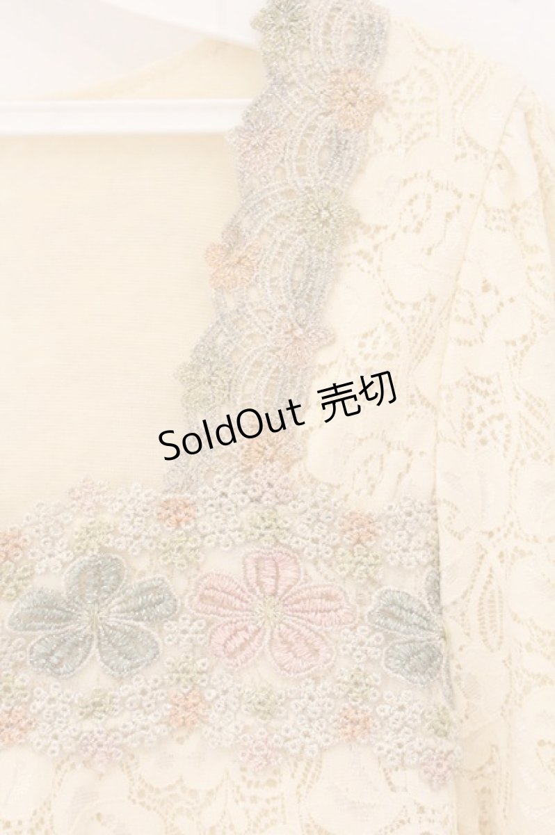 画像2: axes femme / ラメモチーフレース配色裾プリーツTシャツ M アイボリー O-26-05-14-1049-AX-TO-IG-OS (2)
