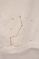 画像2: Favorite / ねむりねむさんコラボグッズ　ユニセックス 星空ミュージックパーカー  シロ O-26-05-14-1007-LO-OP-IG-OS (2)